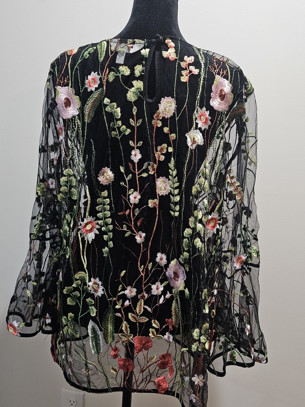Adiva Black Sheer Top with Multicolor Floral Embroidery Whimsigoth Fairy Goth 1X - Picture 7 of 11